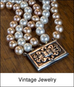 jeanne-danjou-vintage-antique-jewelry-bracelet-paris-french-fashion-beads-baroque